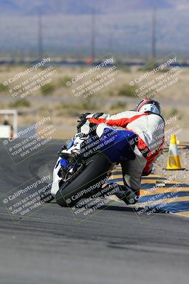 media/Feb-03-2024-SoCal Trackdays (Sat) [[767c60a41c]]/2-Turn 11 (10am)/